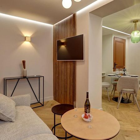 367 Suite Fondary 1 - Superb Apartment In Paris Eksteriør billede